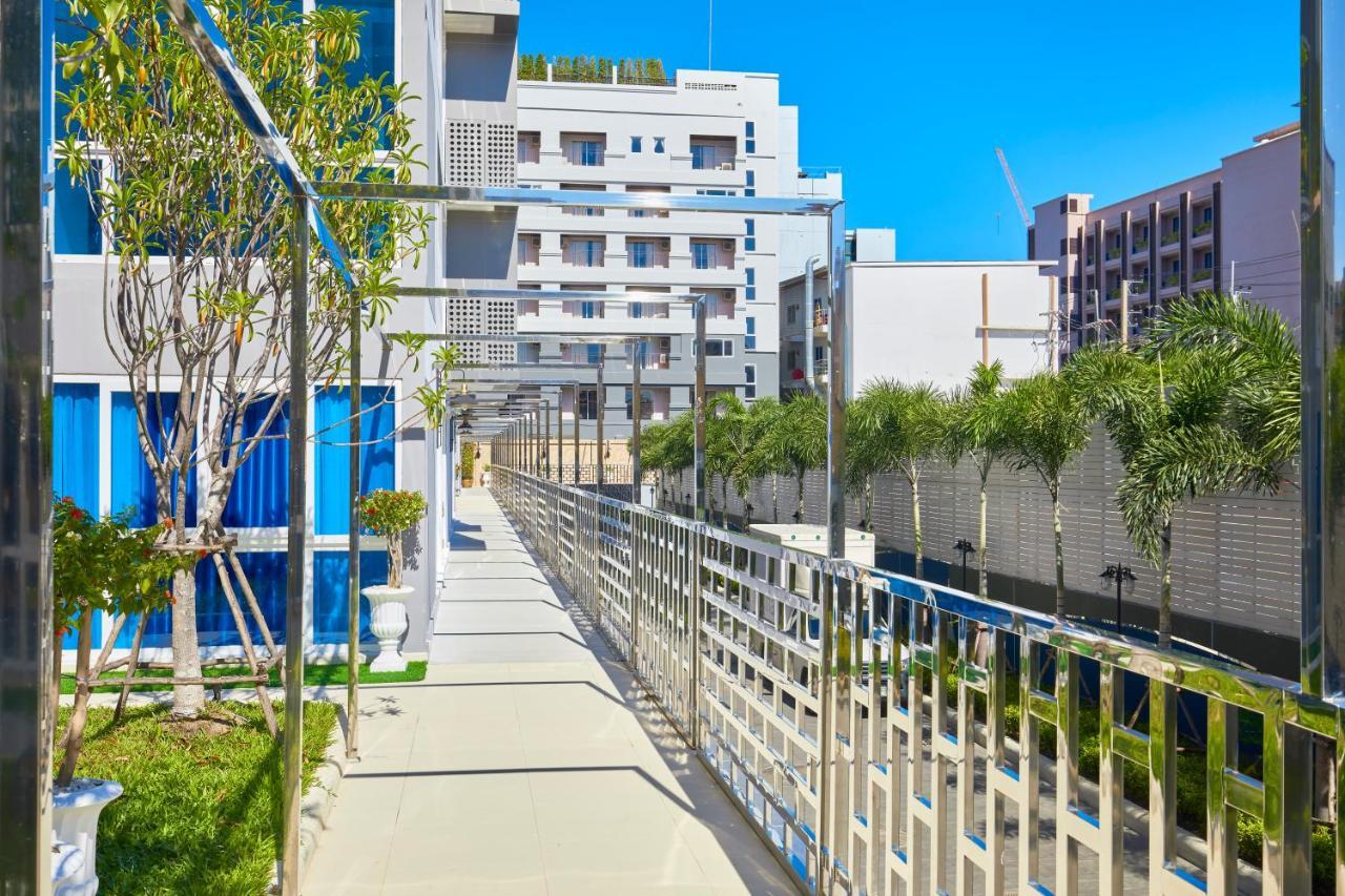Grand Avenue By Fantasea Beach Pattaya Ngoại thất bức ảnh